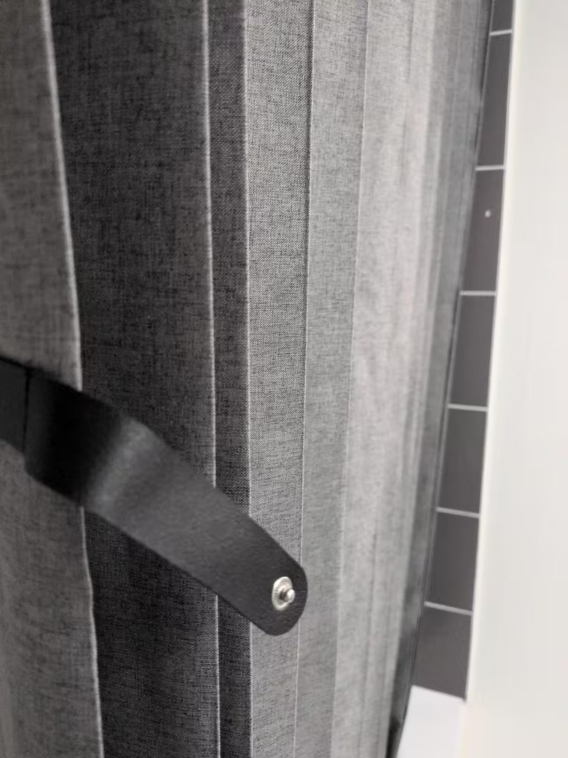 Vodootporna zavjesa za tuš kabinu 150x200 sa magnetima